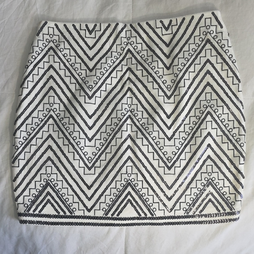 Express Sequin, Black and Cream  Patterned Mini Skirt